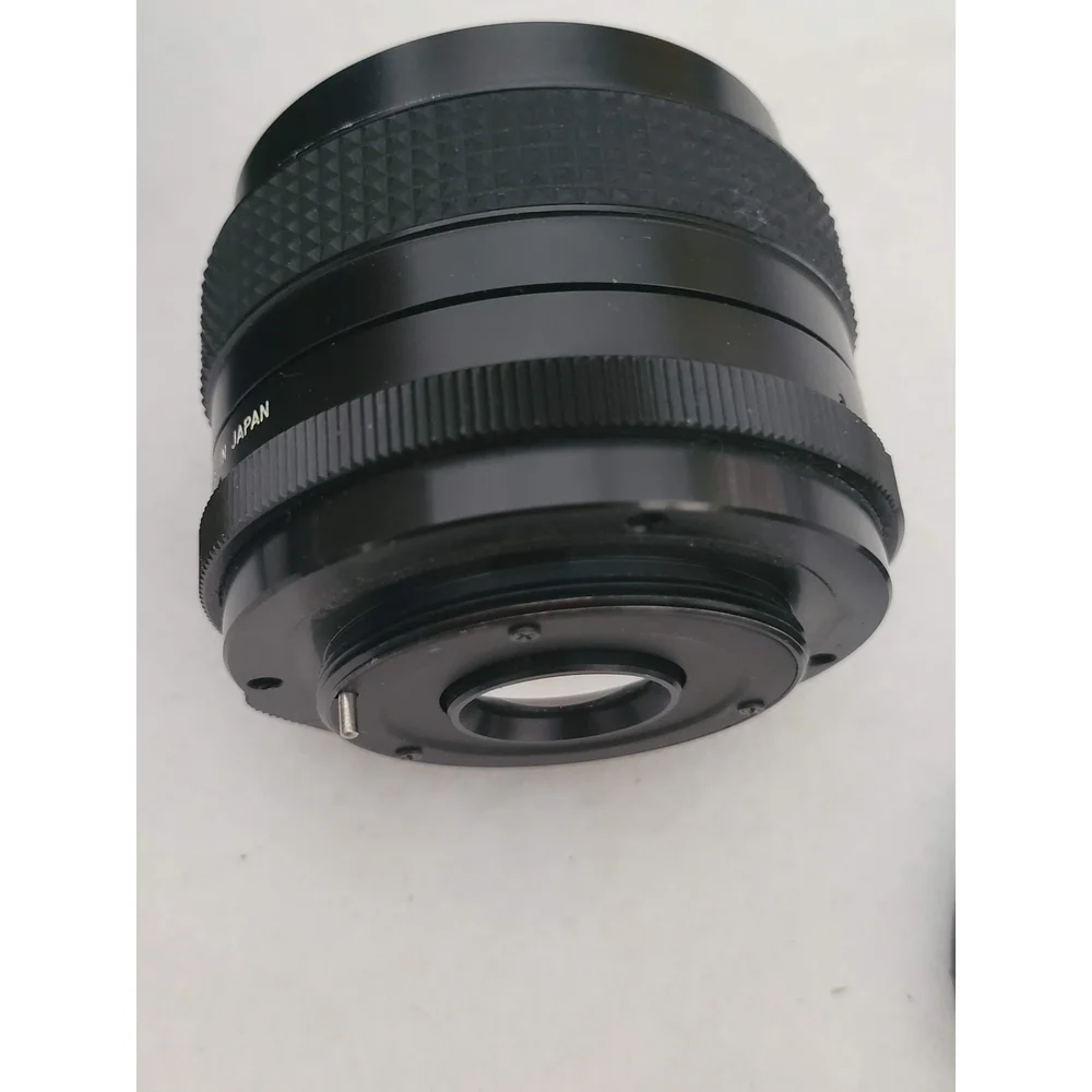 KAMERO Auto 35mm f28 Wide Angle lens with case No. 71827